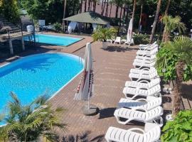 Oaza Resort, готель у місті Стеґна