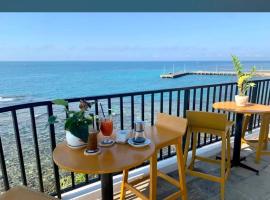 Khách Sạn View Biển - Homestay Sân Vườn - QUANG VINH Đảo Lý Sơn -Vị Trí Trung Tâm Đảo - Cạnh Bến cảng và Quảng trường, hotell i Ly Son