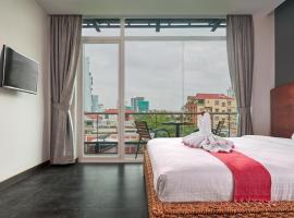 Monsoon Bassac Hotel โรงแรมที่Chamkar Monในพนมเปญ