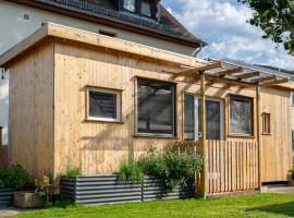 Modernes Tiny Haus in Berlin Spandau، فندق في برلين