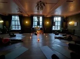 Sleep n Stretch Yoga In the Stars Boutique BnB