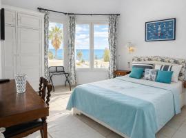 Plaza corniche la marsa، فندق في المرسى