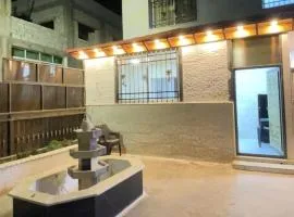 درة عبين الجناح الخاص