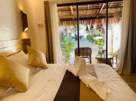 Bungalow Seaview at Zhaya's Beach & cottages