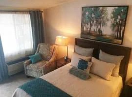 Venice Beach Oceanfront Two-Bedroom Residence