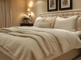 Hotel Elite Stayz Near Delhi Airport