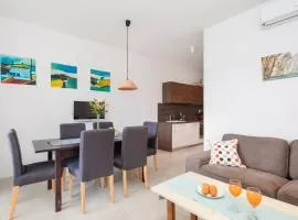 Villa Jolara With Heated Pool-Deluxe Apartment 3