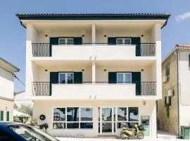 My Dalmatia - Boutique Rooms Rogovo