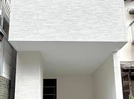 Osaka Rail Cottage, 7 min JR Kyobashi, 3-Story House,Parking