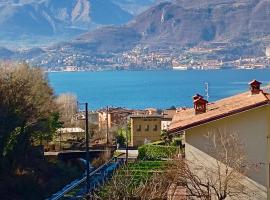 Casa Fiocco vista Lago, hotel u gradu Pizonje