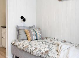 Rygge Apartments, hotel Mossban