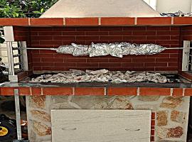 Elias Home, hotel a Volos