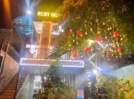 Ruby Hotel, Hotel in Phước Lai