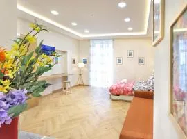 Ara Maris Apartment Sea View Next Station