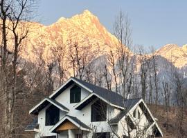 Dream River Resort, hotel v mestu Batakūt