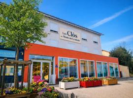 Les Clos des Monts Lyonnais, hotel v destinaci Bessenay