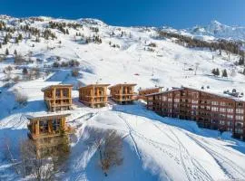 Chalet spacieux avec spa et cinéma privé pour 14 pers. - FR-1-866-10