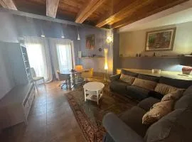 DIVINO BILOCALE nel centro storico - AGENZIA COCAL