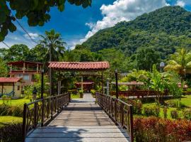 Villa Jennifer, hotel din Tingo María