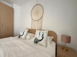 Fly Airport Residences & Therme-SELF CHECK-IN, Hotel in Otopeni