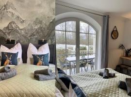 Lindners Hideaways - Gutshof Pine Retreat - Blick ins Grüne - Sauna - In Villa - Terrasse - Garten mit Rehgehege - Frühstück - SKI - Arber - Osser - bis 5 Pers, hotel v destinaci Hohenwarth