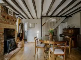 Charming Grade II-listed Cottage
