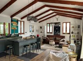 Modestos Nest - Casa con giardino privato per due
