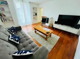 Bel appartement Voiron centre: Voiron şehrinde bir otel