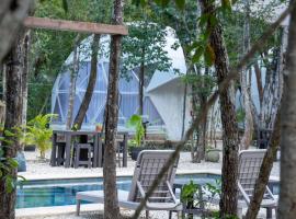 Glamping Mayan Glam, viešbutis Tulume