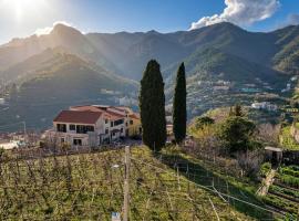 Putechella Retro Rooms & Villa – hotel w mieście Tramonti