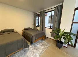 Departamento familiar moderno y céntrico