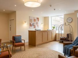 Lkefnt Brian, hotel i Kakarmatha