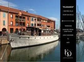 PLAISANCE sur le port