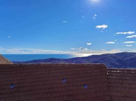 Vista Mare e Monte, WiFi e Aria Condizionata, Hotel in Acquavella