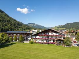 Gasthof Restaurant Pizzeria Enzian - Sommerbergbahnen inklusive, hotel u gradu Tanhajm