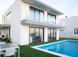 Palace of Paradise perfect for extended families and friends to make memories
