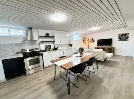 The Oak & Iron Suite