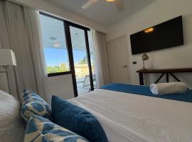 Luxury Condo Cana Rock near Hard Rock Punta Cana Pool Beach Golf Cart Option, Hotel in Punta Cana