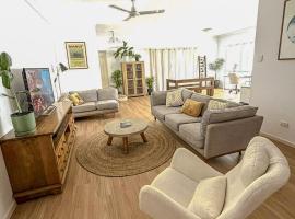 Your Pet Friendly Home Away From Home In Yeppoon Sleeps 10, khách sạn ở Yeppoon