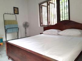 RK care green homestay - Only For Foreign Bookings, hotel u gradu Kurunegala