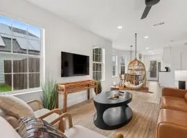 3BR Austin Oasis with 2 Cold Plunges and Ping Pong