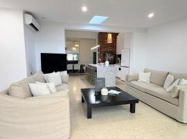 North Adelaide Experience, hotel a North Adelaide