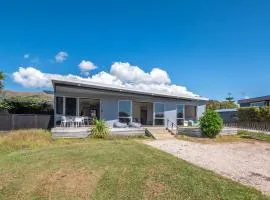 Pohara's Beachside Bliss
