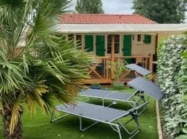 Maison dans un parc résidentiel