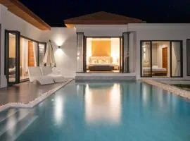 lucky pool villas