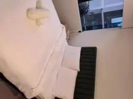 Ashley's Beautiful Apartment