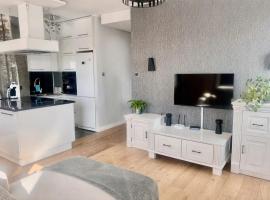 Apartament La Bella klimatyzacja, garaż podziemny, Fv โรงแรมในซูวาว์กี