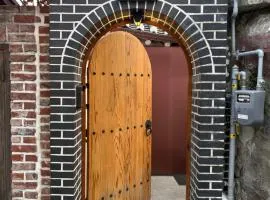 Korea Premium Hanok with Private Jacuzzi in Bukchon Village near Gyeongbokgung, Gwanghwamun, Jongno, Seoul