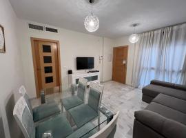 Apartment Lucena Center Bajo Parking Gratis, hotel din Lucena