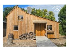 The country House 56 - Enfants à partir de 6 ans, hotel din Campénéac